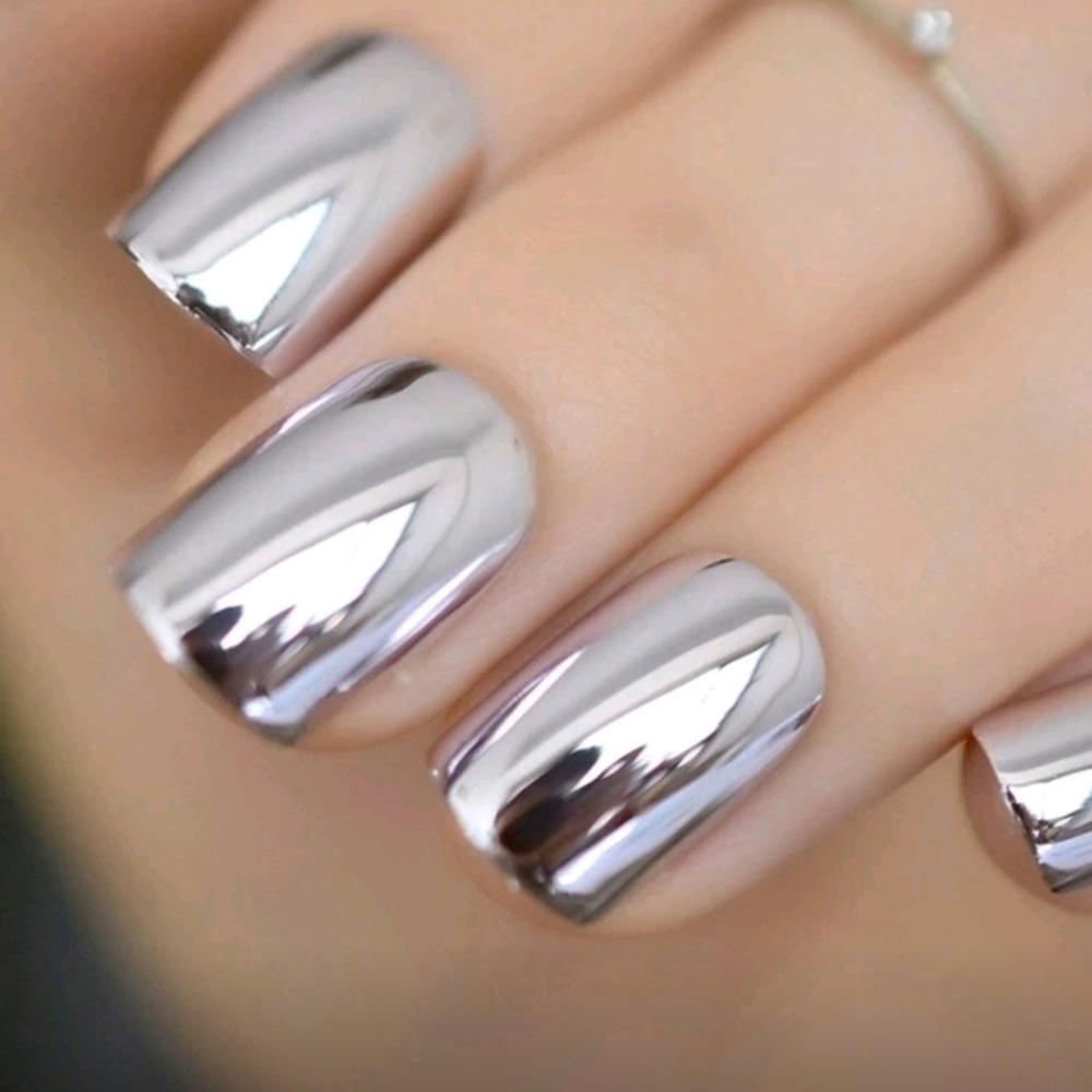 Chrome Silver Press-On Nails